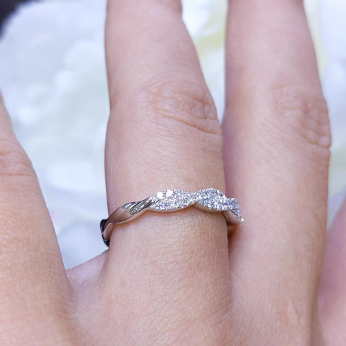 0.29 CT Round Diamond 14K White Gold Band (etsy image id: 2770784556)
