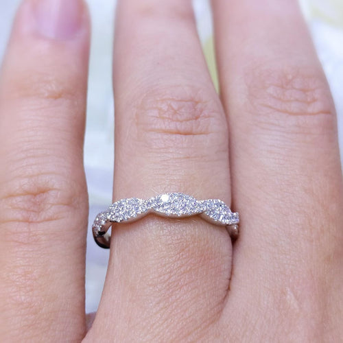 0.29 CT Round Diamond 14K White Gold Band (etsy image id: 2770784618)